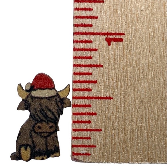 Western Style Long Haired Bull/Cow Christmas Stud Earrings - Picture 2 of 3